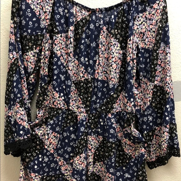 New Floral Romper!! - Picture 3 of 6